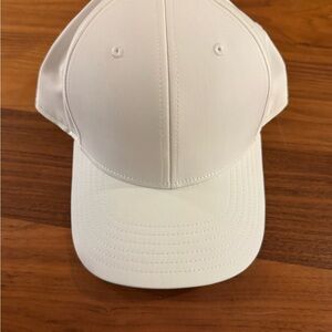 Vineyard Vines Classic White Baseball Hat